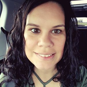 Meet your Posher, Venessa